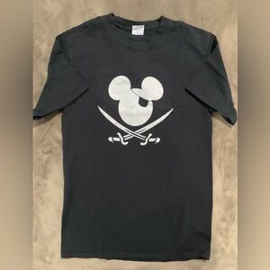 Mickey Mouse Pirate T-Shirt size Small